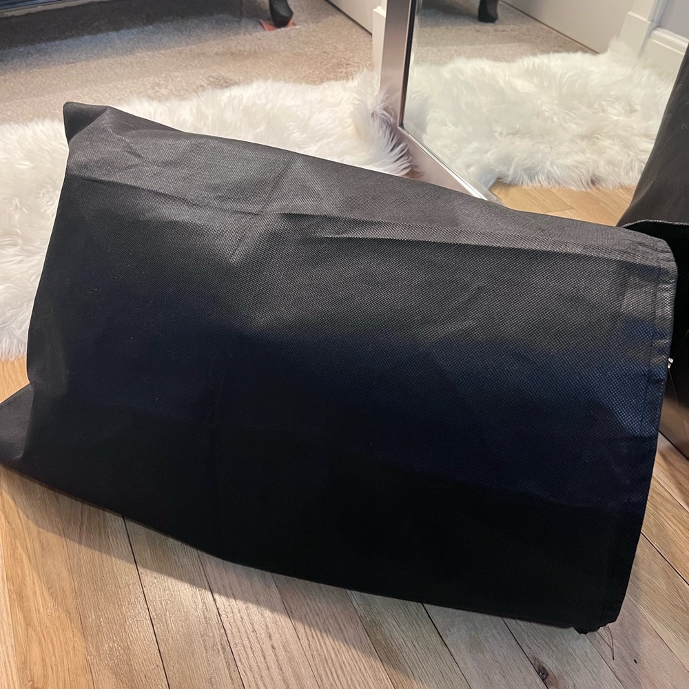 SOLD Louis Vuitton Monogram Keepall 55 With Strap, Name Tag and Poignee - Picture 14 of 17